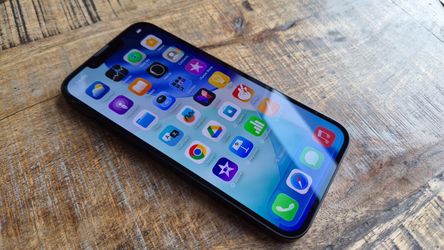PRICE NEGOTIABLE | iPhone 17e 128GB Black FULLY Unlocked