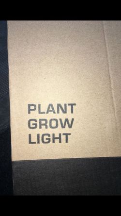Plant Grow Light 💡 ( Brand New ) 20$