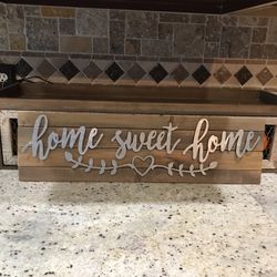 Galvanized And Wood Wall Decor 