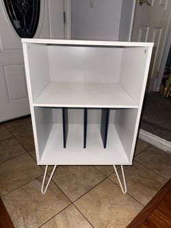Vinyl player stand