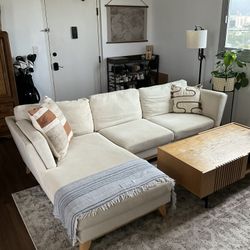 Couch/sectional 