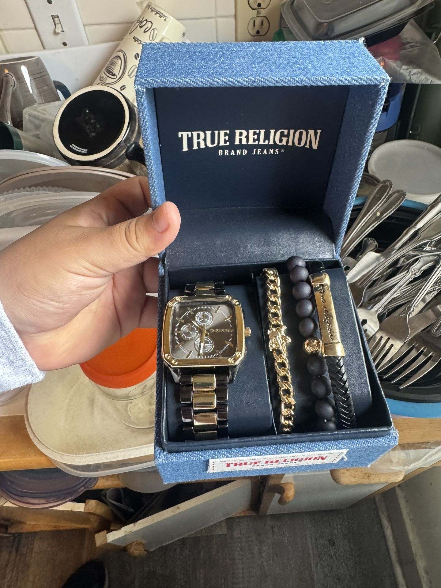 True Religion Watch & Accessory