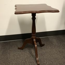 1994 Vintage The Bombay Company Side Table Folding 