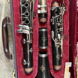 Buffet E-11 Wood Clarinet 