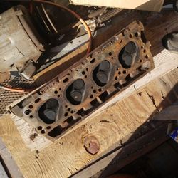 International, IHC , Cylinder Head