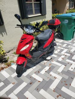 2024 49cc Scooter Clean Title