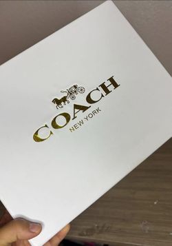 Set de 3 mini bolsa muñequera doble tarjetero con caja