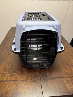 New / 24” Cat Or Small Dog Or Bunny Carrier - Front And Top Load / Small Crack $25
