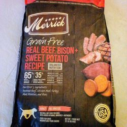 Merrick Grain Free Bison / Beef / Sweet Potato Recipe Dry Dog Food  22 lb 