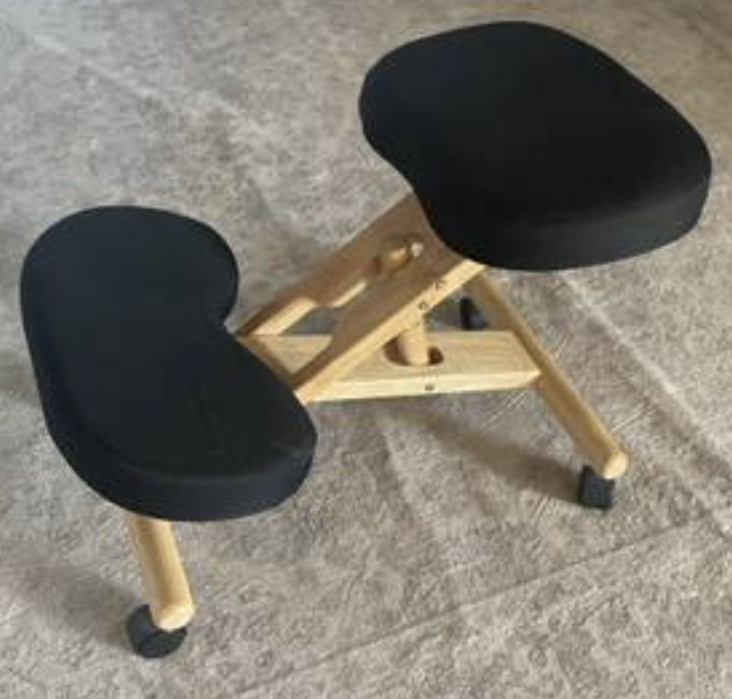 Ergonomic Kneeling Chair