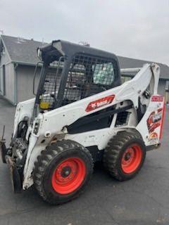 Bobcat Skid Steer