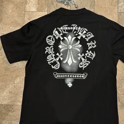 Black Chrome Hearts Tee Large silver Cross Design- Large