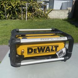 Dewalt 2100psi Electric Pressure Washer MACHINE ONLY