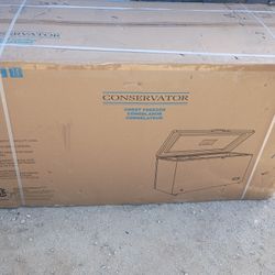 It's A Conservator Chest Freezer (White)Capacity 14.5cu.ft/412L