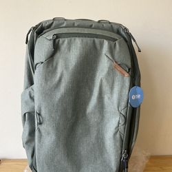 Peak Design Travel Backpack Green 45L