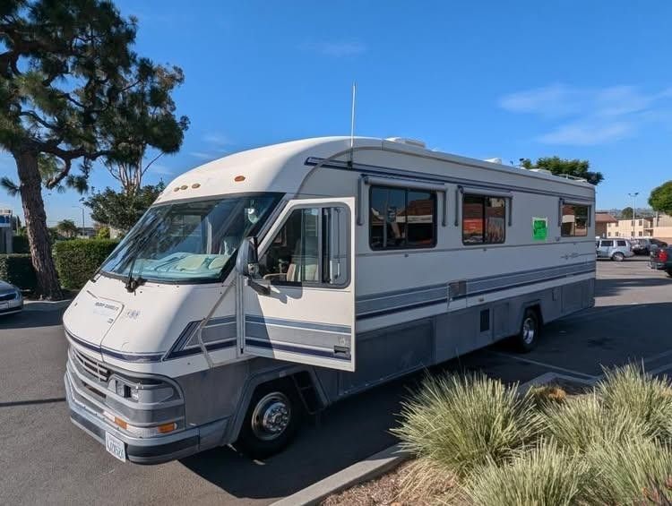 1992 Ford Holiday rambler special edition