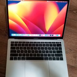 Apple MB Air 13" Laptop 
