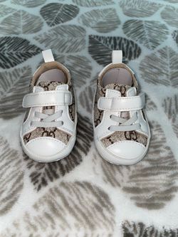 New baby boy 0-3 month’s shoes