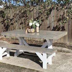 Custom  Dining Table Farm House farmhouse Modern Rustic Set Bench Restoration Hardware Breakfast Oval Table Solid Wood Custom Handcrafted Counter Bar 