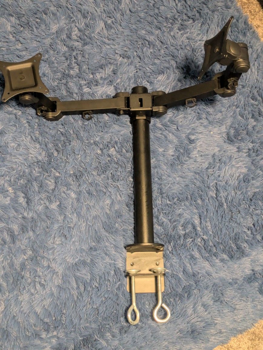 Dual Monitor Mount [Mount-It!] (Also trading for a single arm mount)