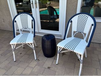 Outdoor chairs and accent stool/ table