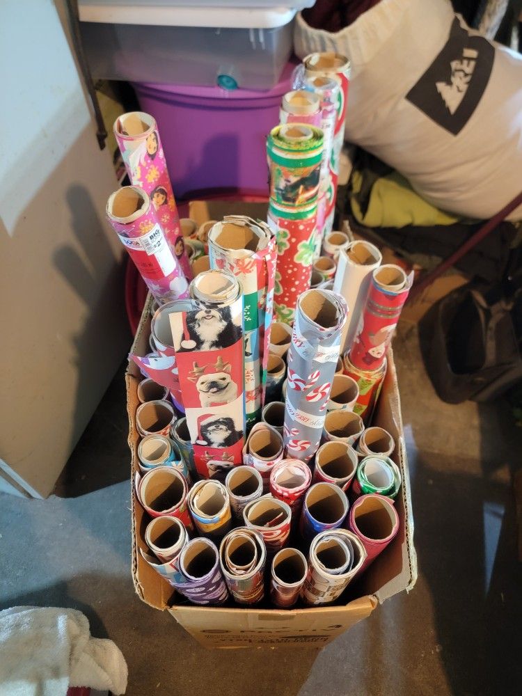 Christmas Paper Rolls