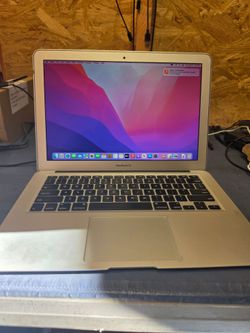 Apple MacBook Air Laptop