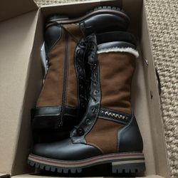 Overland Women's Ilka Wool-Lined Leather Boots