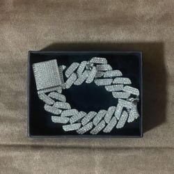 Iced Out CZ Miami Cuban Link Bracelet 20mm 8 Inch Silver