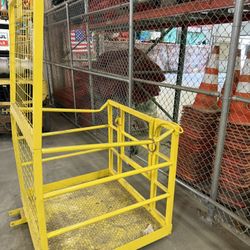 Man Lift Cage For Forklift Firm 
