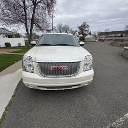 2011 GMC Yukon Denali
