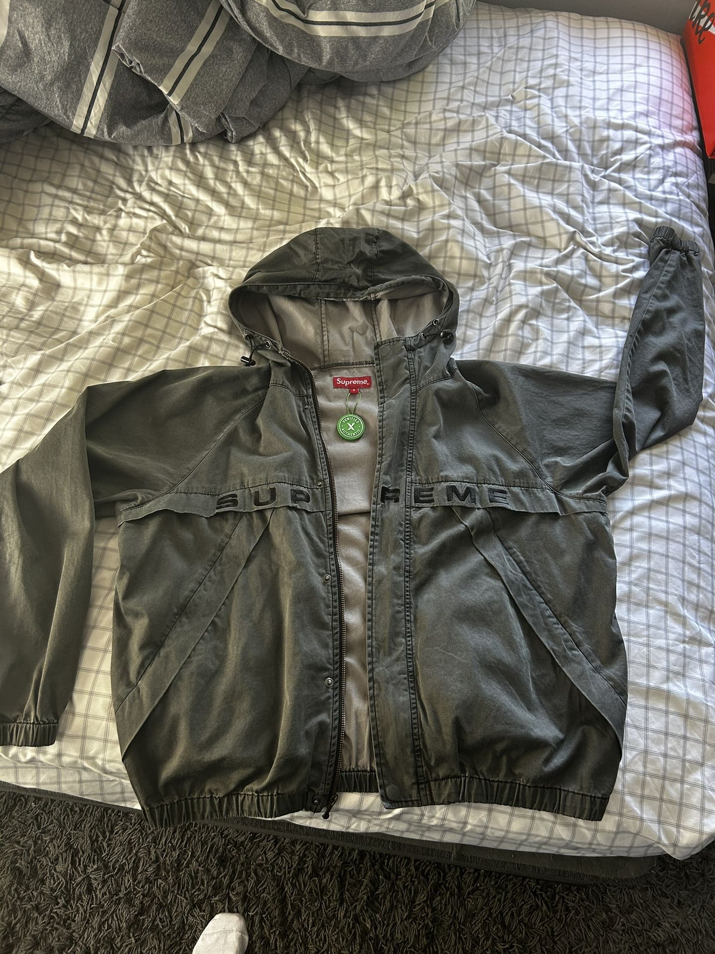 Supreme Jacket. Size S