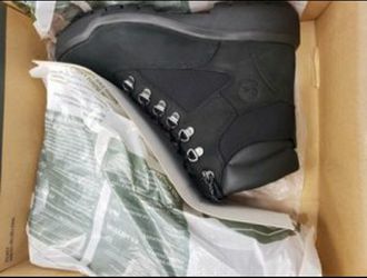 Field Timberlands size 7.5
