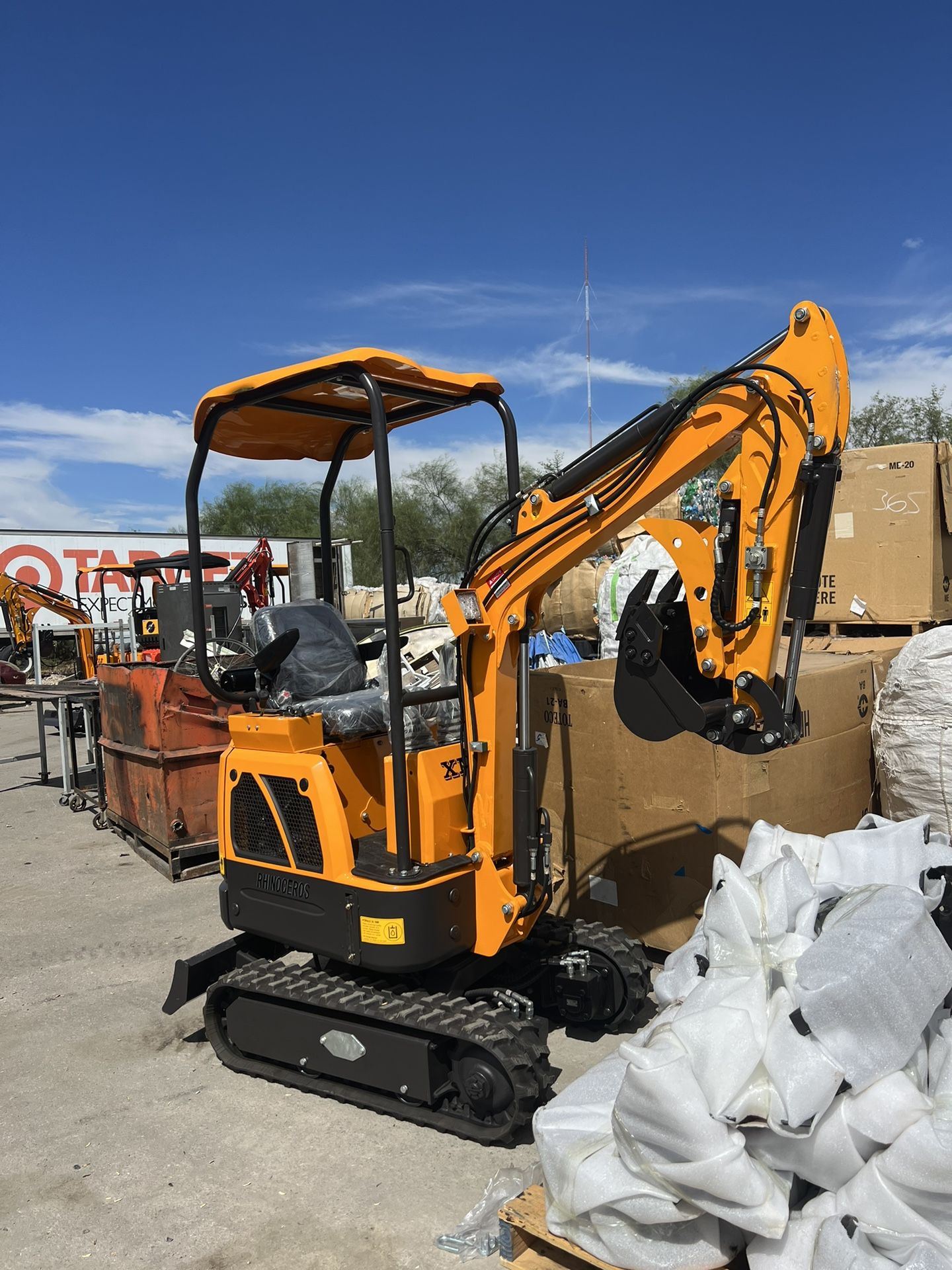 Brand New Diesel 1 Ton Mini Excavator