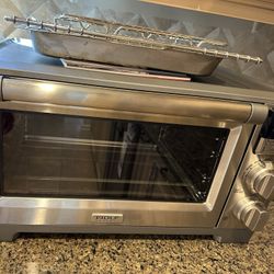 Toaster Oven - Wolf Gourmet Countertop Oven Elite for Sale in Burbank, CA -  OfferUp