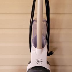 Hoover PowerDash Pet carpet cleaner 