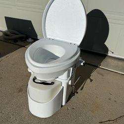 Nature’s head Composting Toilet W/ Seat Storage