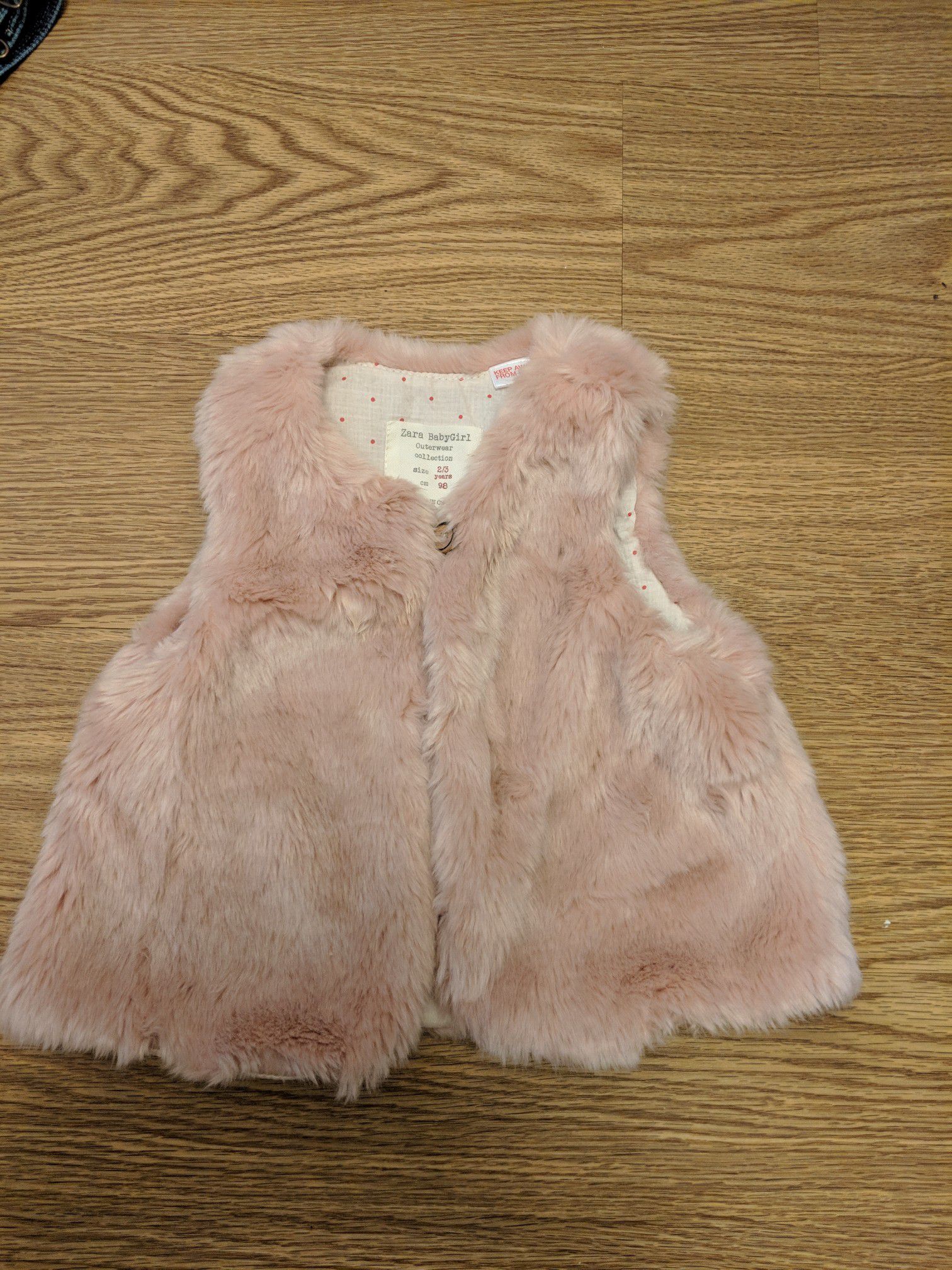 Zara baby girl fur vest