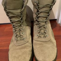 Price Drop - Military Surplus Rocky S2V GoreTex Boots, Men’s 15