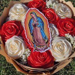 Virgin Mary 12 Roses Bouquet 💐