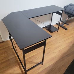 L-Shaped Gaming/Office Desk