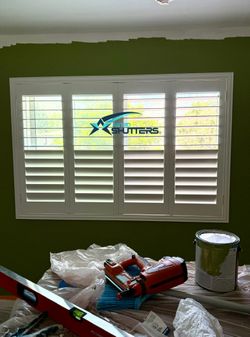 Custom Solid Wood Shutters for Windows, Sliding Doors & Closet Doors - Licensed & Professional Installation (Persianas de Madera para Ventanas)