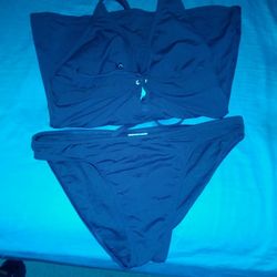 Ladies Swim Suit Medium