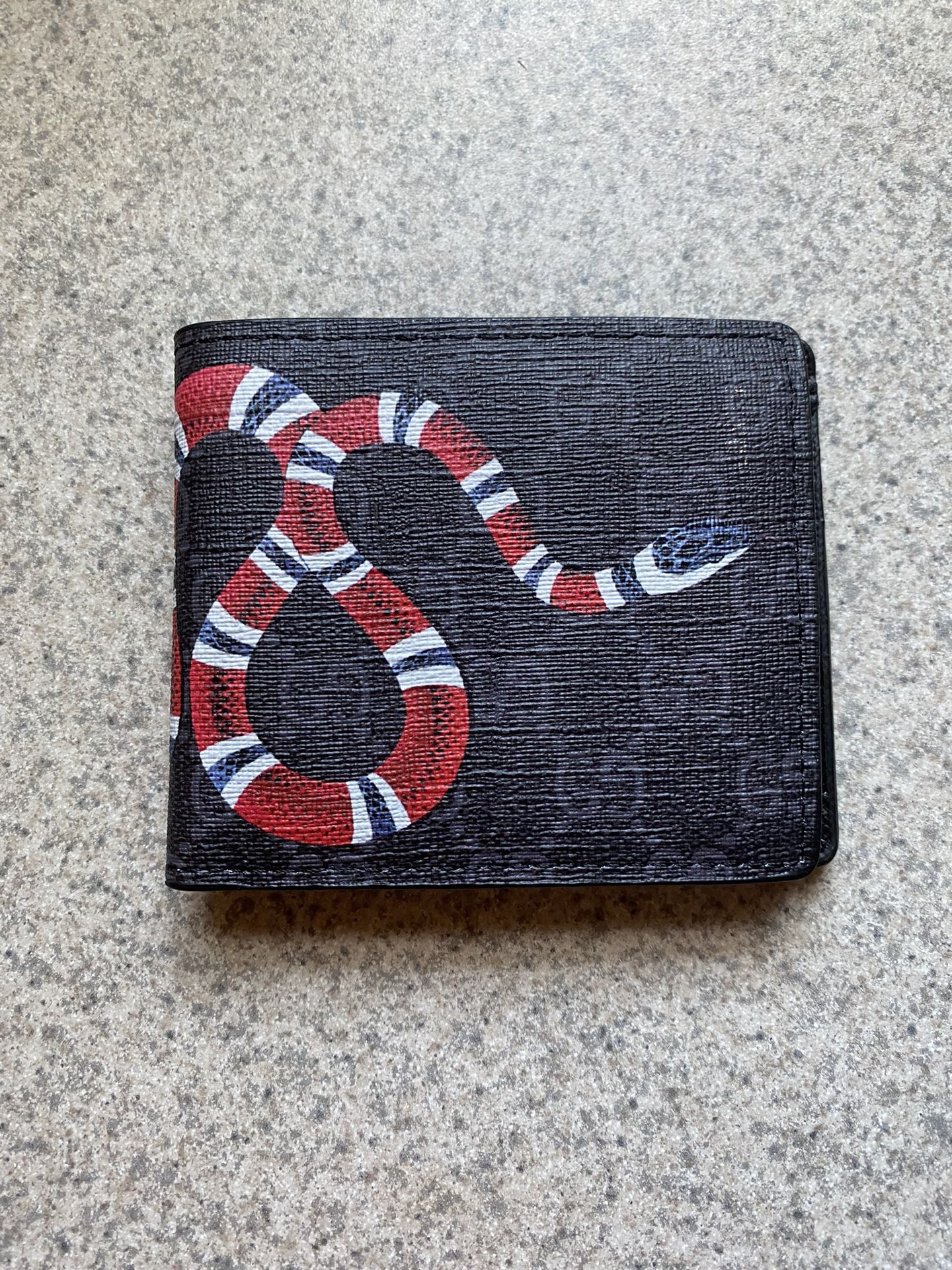 Gucci kingsnake wallet large