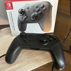 Nintendo Switch Pro Controller 