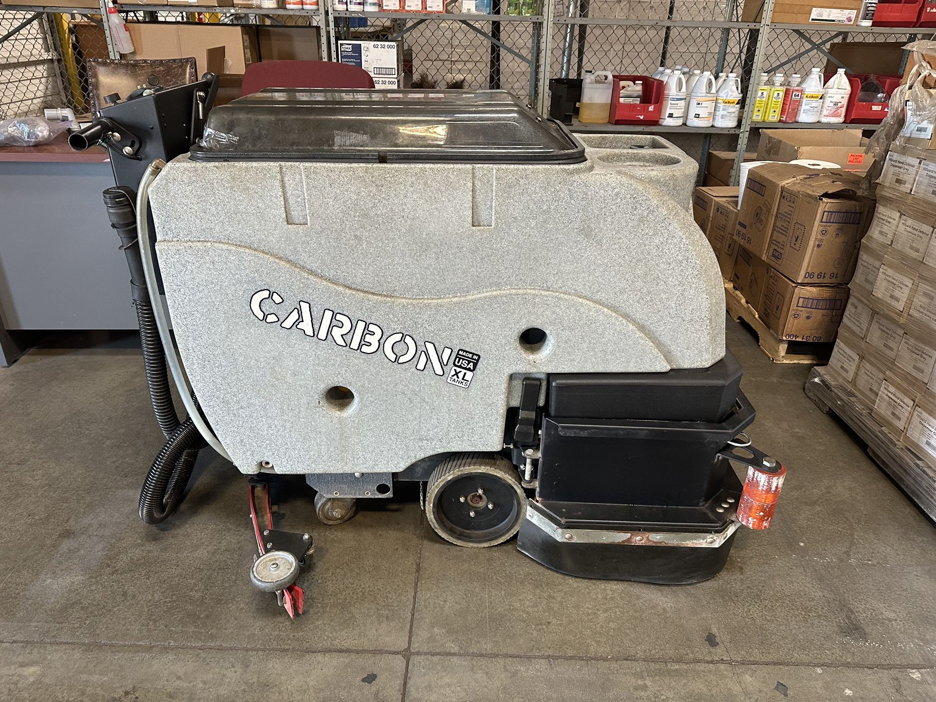 Tomcat Floor Scrubber 