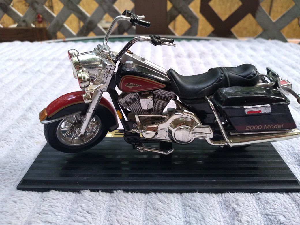 Harley Davidson 2000 Model 9502B