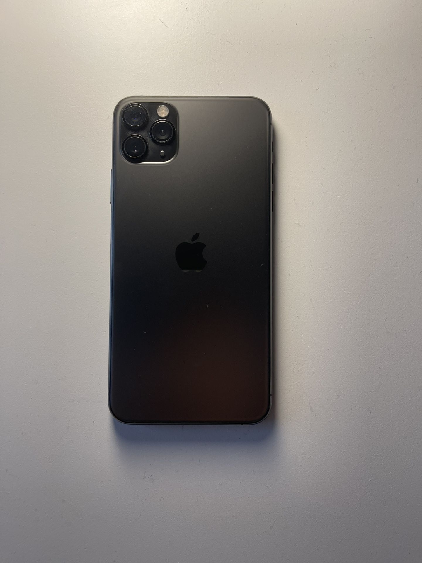 iphone 11 Max Pro