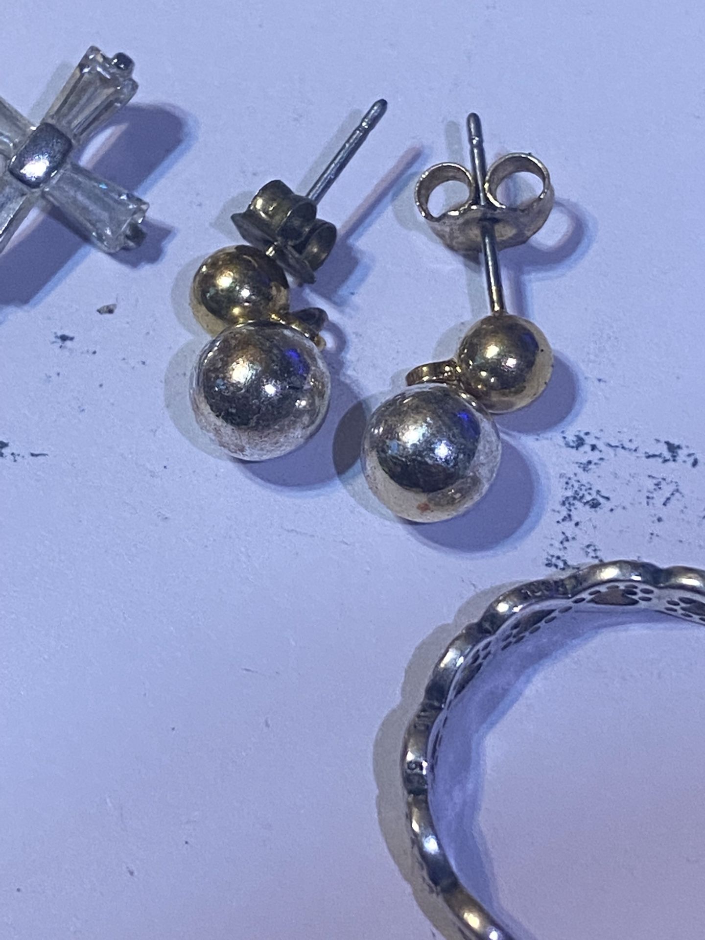 Small lot of silver and gold mixture ring earrings and pendant Rings