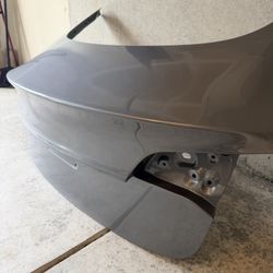 2021-2023 Tesla Model 3 Trunk